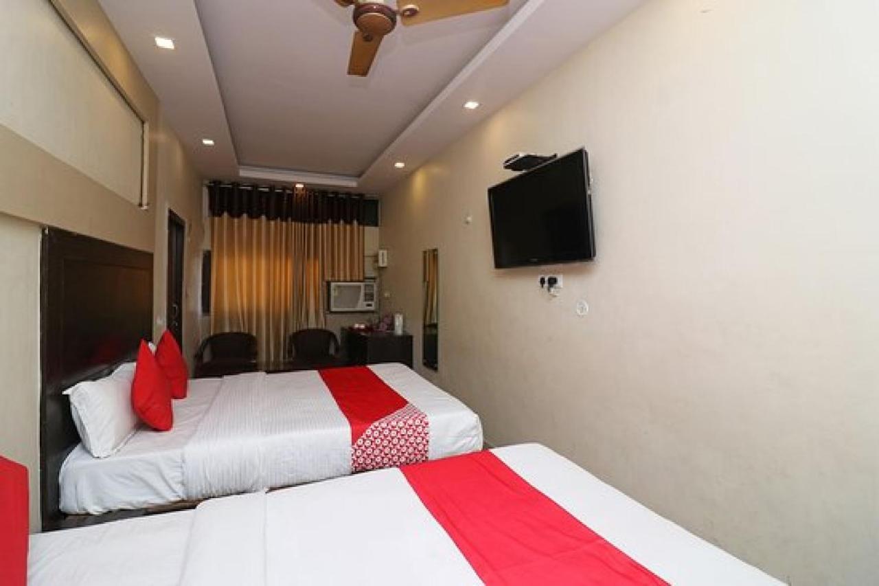 Capital O Hotel Surya Continental Lucknow Dış mekan fotoğraf